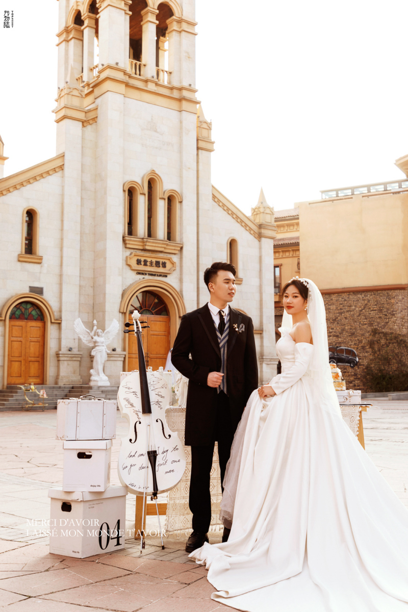 极致情绪！王进学先生马依琳女士你的甜蜜婚纱照、极简棚拍  中式传承  电影纪实、、、婚纱照