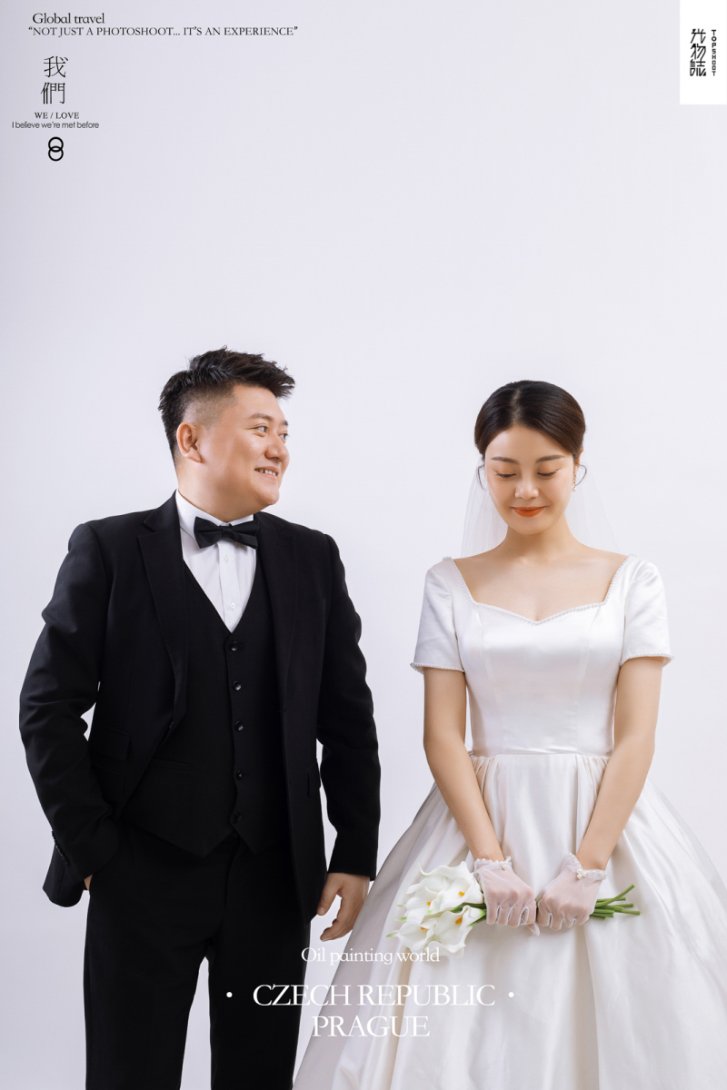 今日婚纱OOTD.李泽生先生慧娴女士你的甜蜜婚纱照、极简棚拍、、、婚纱照