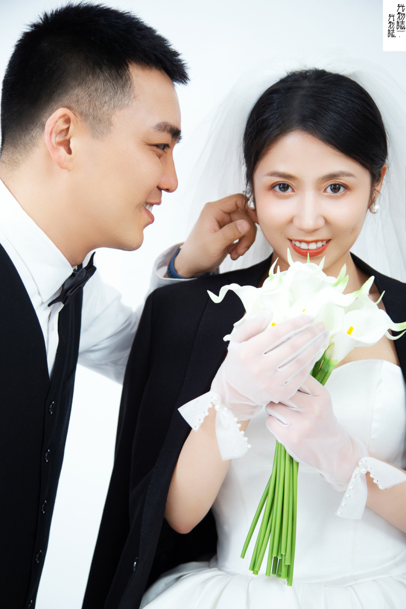 美到心里~罗韩先生张静女士高定仪式感婚纱照、极简棚拍、、、婚纱照