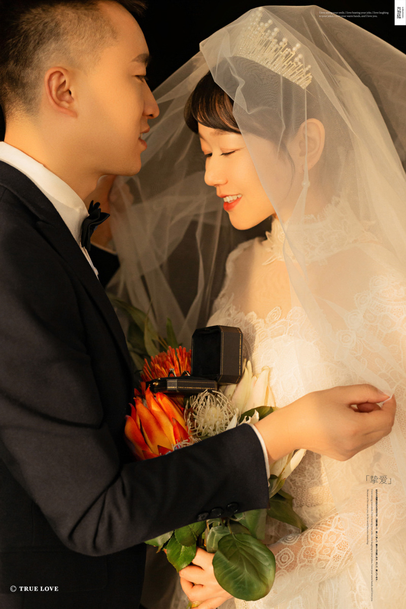 你的女孩(*^＠^*)王凡先生史遥遥女士高定仪式感婚纱照、极简棚拍、、、婚纱照