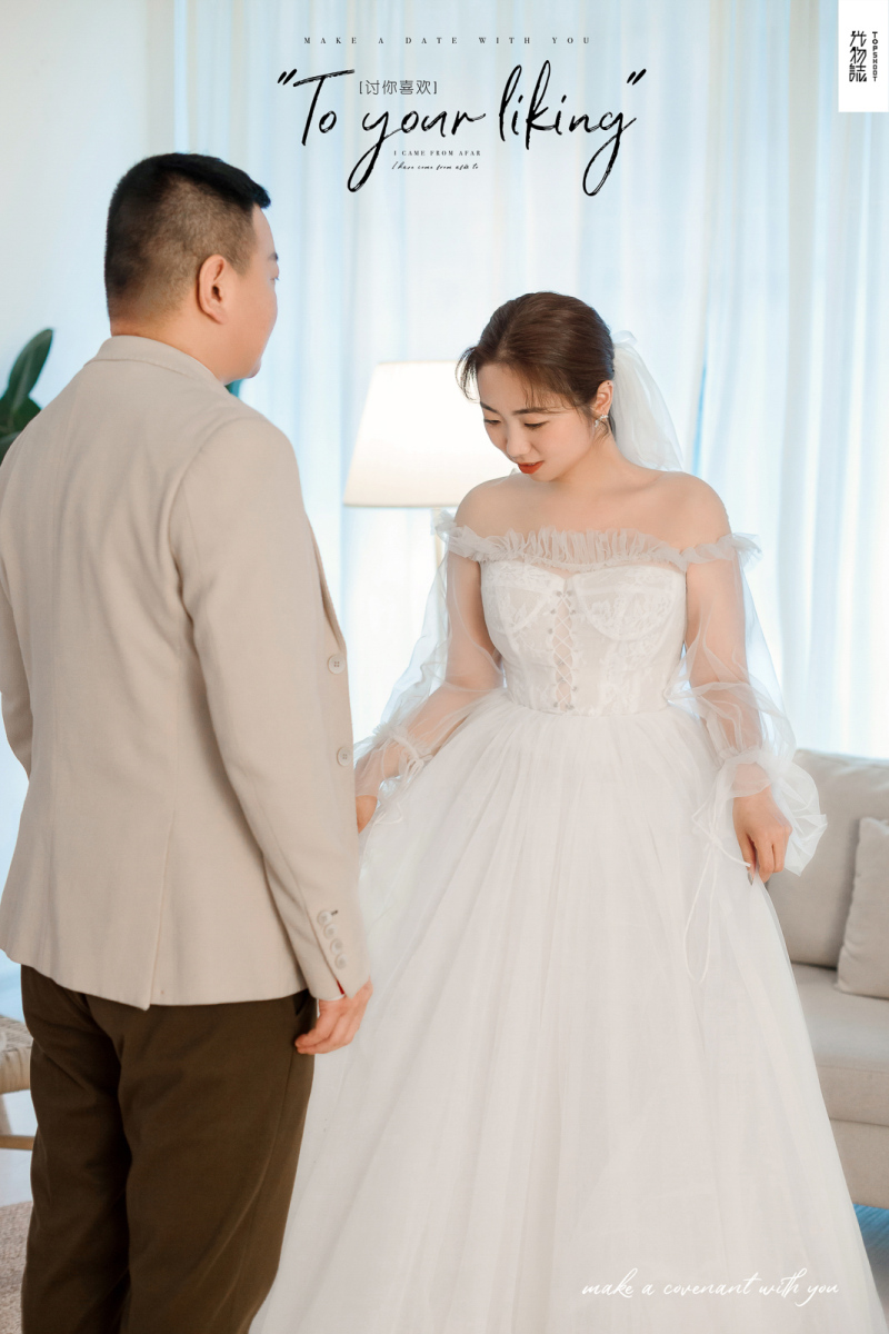 幸福感爆棚李航先生小琼女士甜蜜新鲜式婚纱照、极简棚拍、、、婚纱照