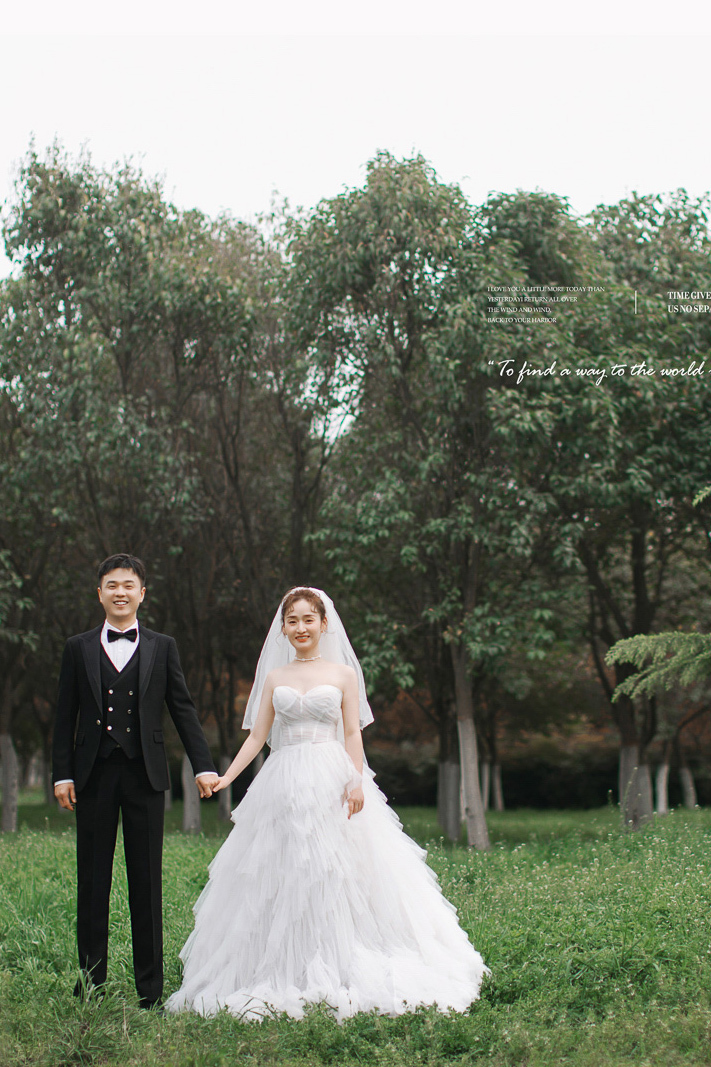 极致情绪！张子扬先生顾七愿女士森系ins风婚纱照、中式传承  中式传承、、、婚纱照