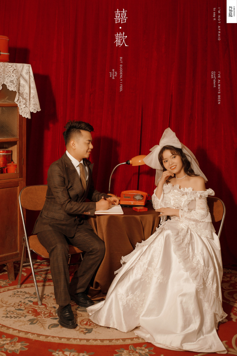 美到想哭1551刘银杰先生葛佳女士法式复古风婚纱照、极简棚拍、、、婚纱照