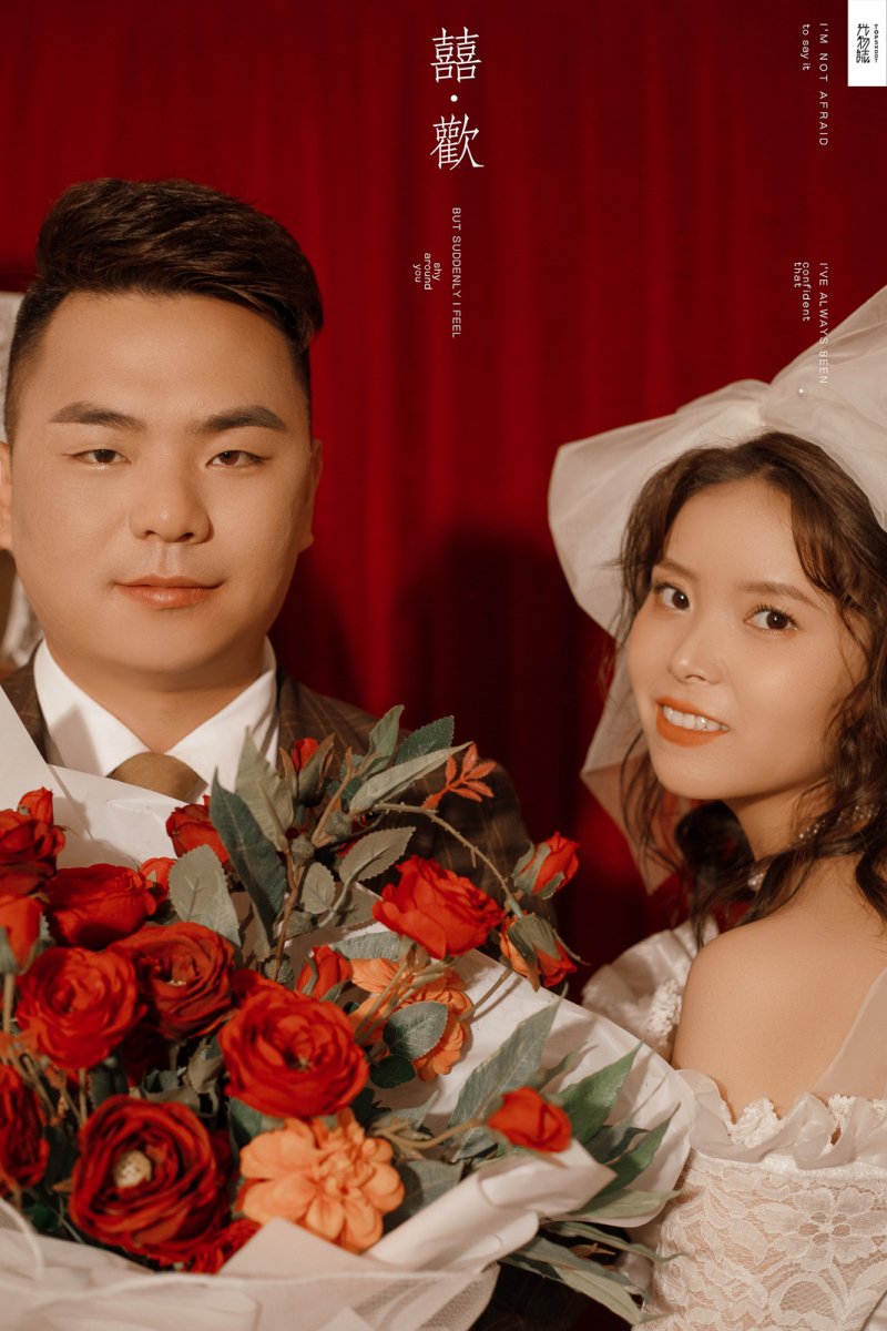 美到想哭1551刘银杰先生葛佳女士法式复古风婚纱照、极简棚拍、、、婚纱照
