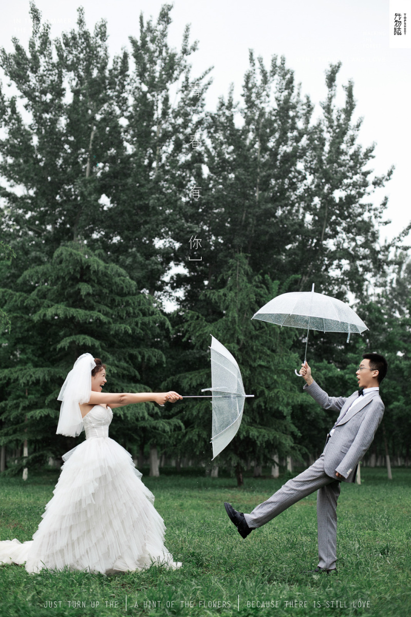 小小小清新:)李康先生王茹女士森系ins风婚纱照、极简棚拍、、、婚纱照