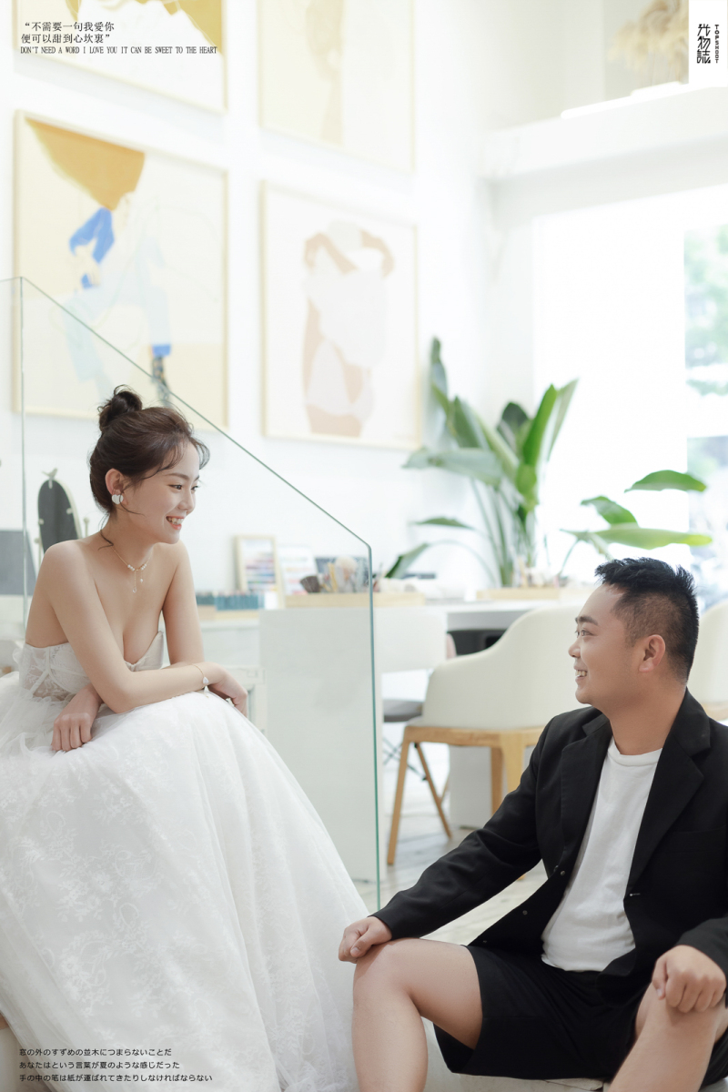 极致情绪！李政海先生史婷婷女士青春印记婚纱照、极简棚拍、、、婚纱照