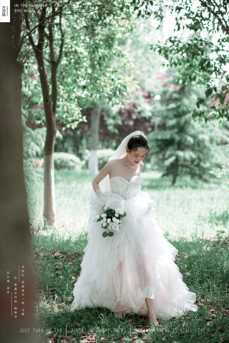 炒鸡甜~任皓先生闵文静女士甜甜的呼吸婚纱照、极简棚拍、、、婚纱照