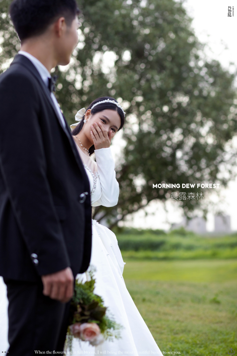 爱情电影。贾森先生王倩倩女士电影纪实婚纱照、极简棚拍、、、婚纱照