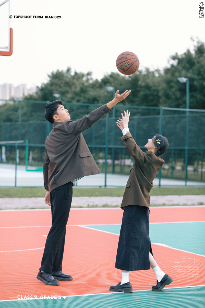 简单爱爱爱❤️朱鹏飞先生汪佳咪女士青春学院风婚纱照、氛围森系、、、婚纱照
