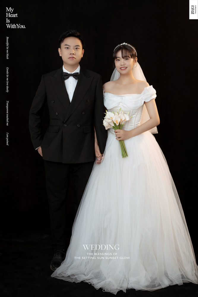 炒鸡甜~汪彦旭先生师宁女士高定仪式感婚纱照、极简棚拍、、、婚纱照