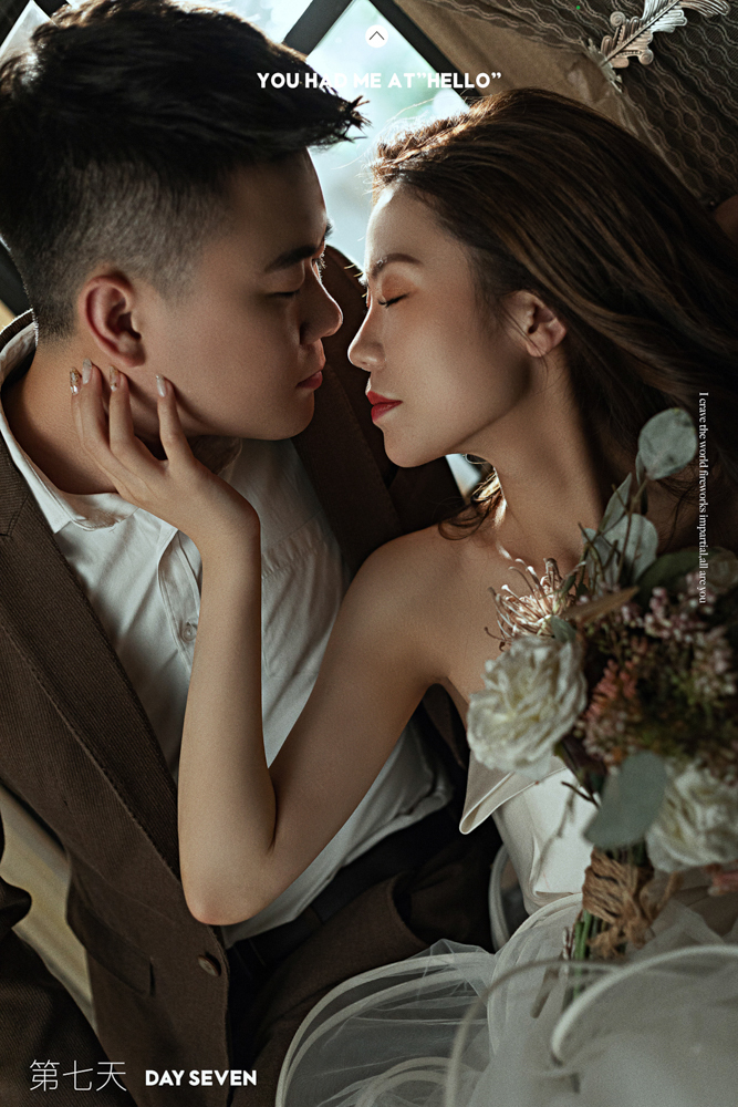 极致情绪！何奇恩先生李佳蕾女士你的甜蜜婚纱照、极简棚拍  氛围森系、、、婚纱照