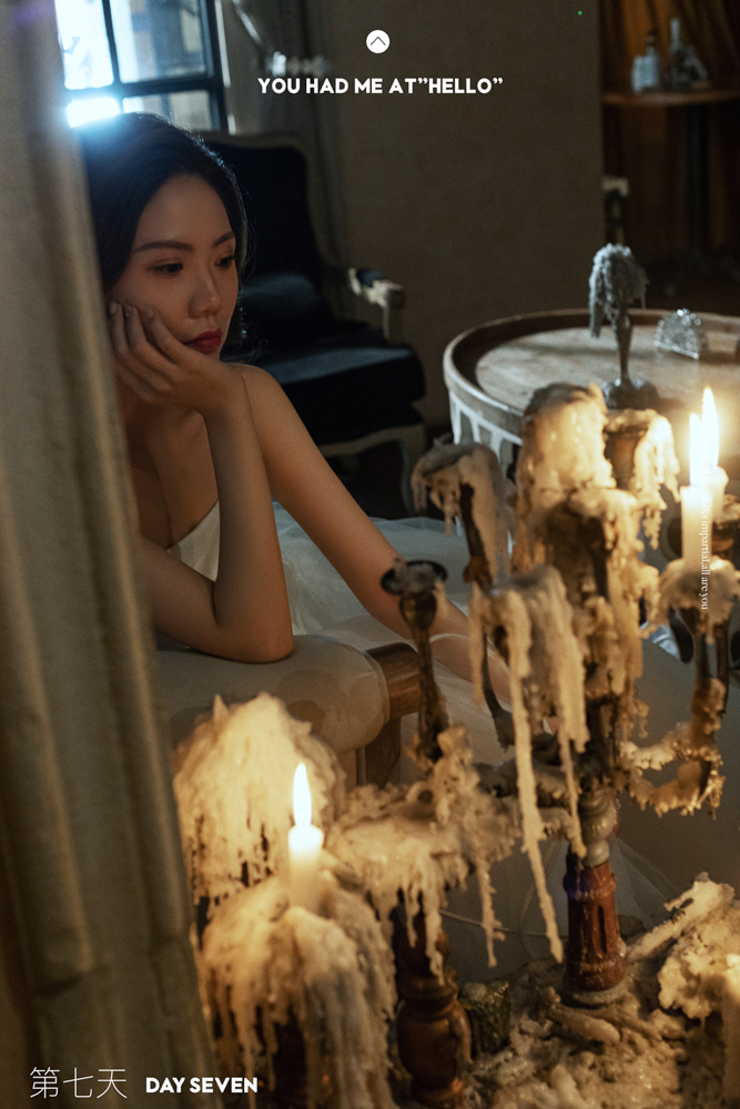 极致情绪！何奇恩先生李佳蕾女士你的甜蜜婚纱照、极简棚拍  氛围森系、、、婚纱照