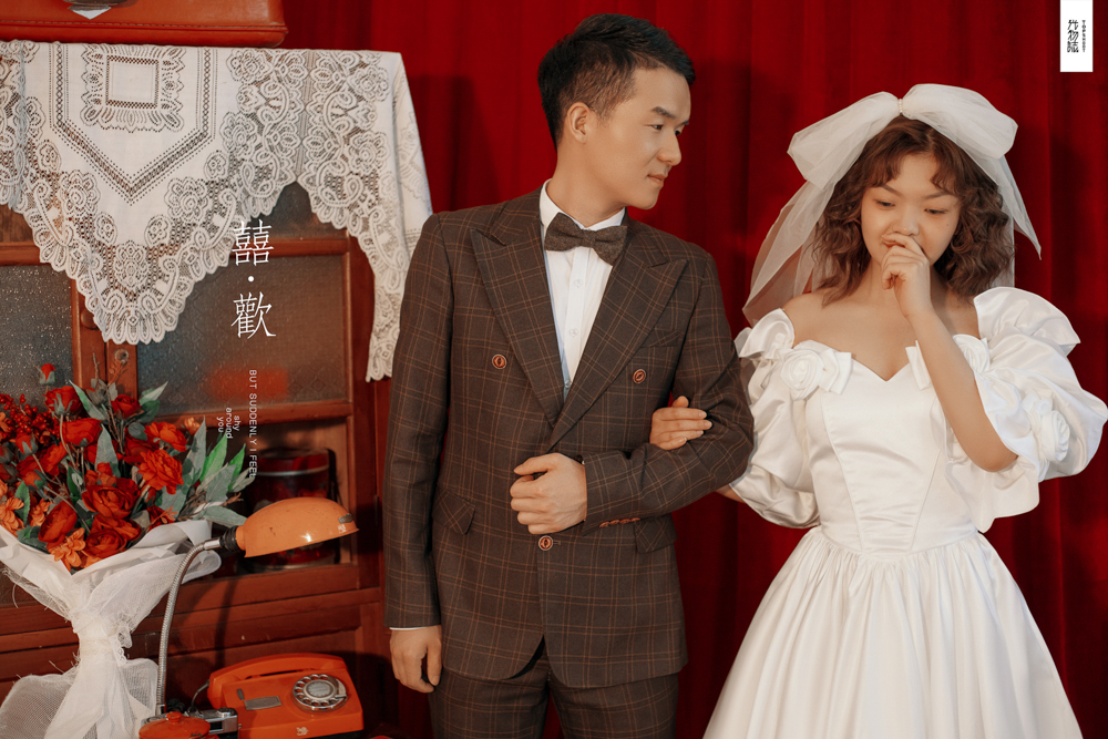 幸福感爆棚李晓明先生路梦晗女士你的甜蜜婚纱照、极简棚拍  物誌生活、、、婚纱照