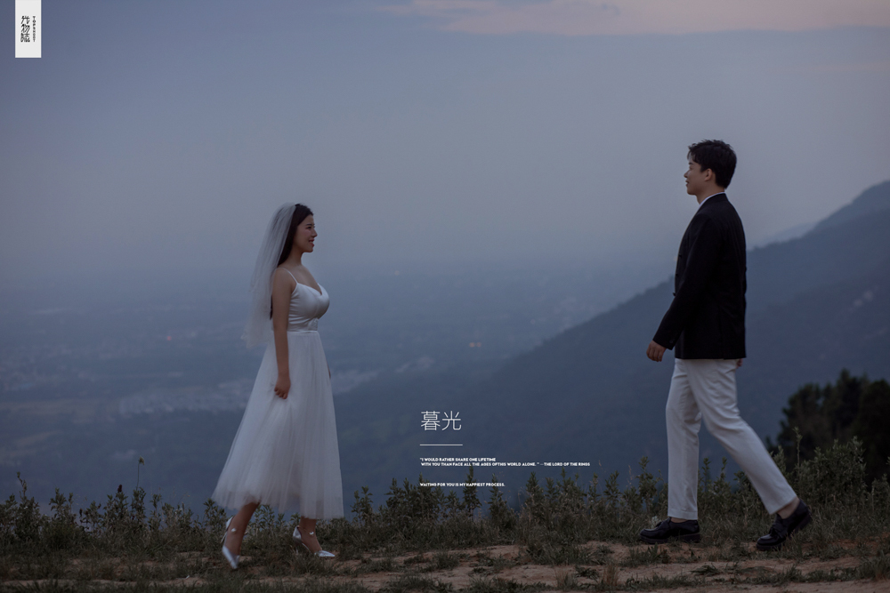 极致情绪！张雨嘉先生黄一锦女士浪漫情绪婚纱照、极简棚拍、、、婚纱照