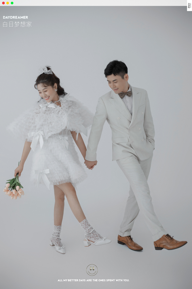 极致情绪！李川先生王梅女士你的甜蜜婚纱照、极简棚拍、、、婚纱照