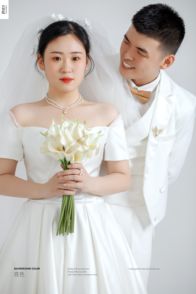 极致情绪！刘宇超先生王星女士你的甜蜜婚纱照、极简棚拍、、、婚纱照