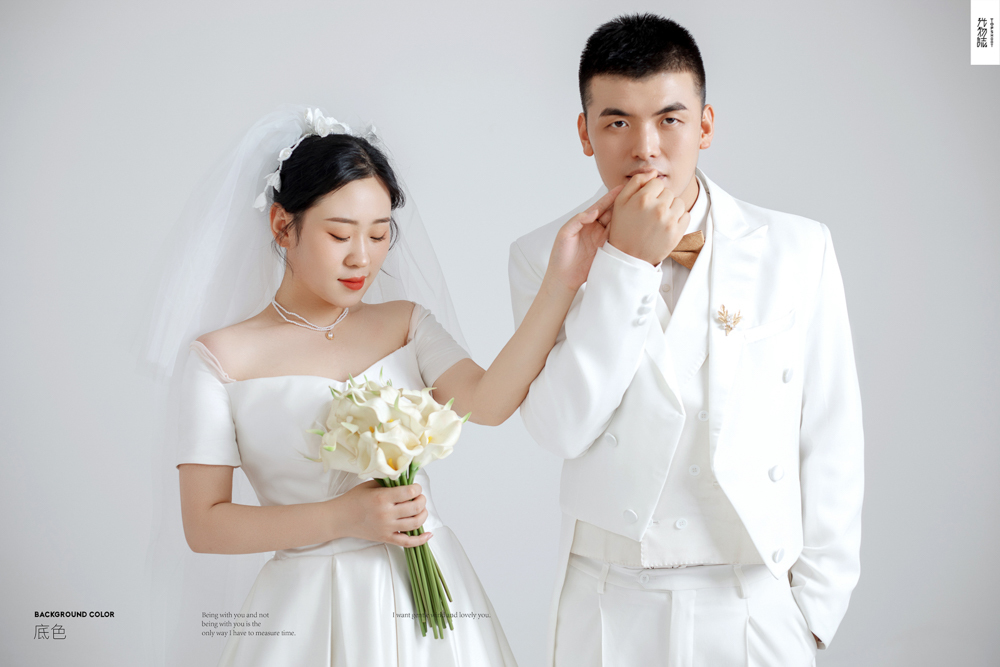 极致情绪！刘宇超先生王星女士你的甜蜜婚纱照、极简棚拍、、、婚纱照