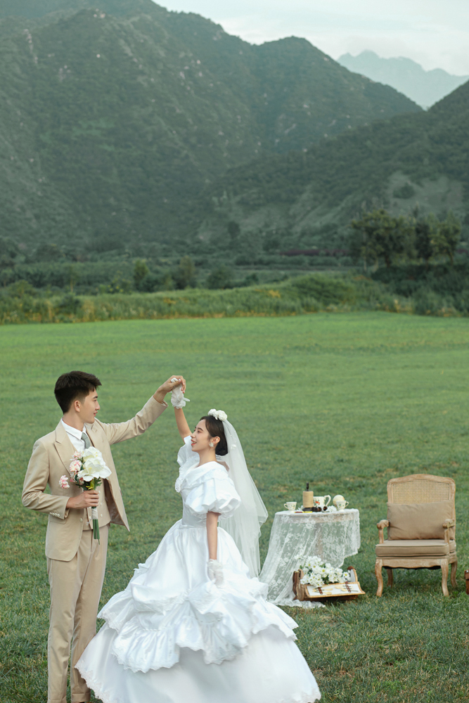 爱了~爱了~雷鸣先生马晓琳女士甜蜜新鲜式婚纱照、怀旧复古、、、婚纱照