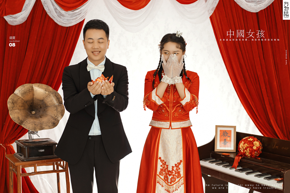 极致情绪！张东先生赫昕钰女士你的甜蜜婚纱照、极简棚拍、、、婚纱照