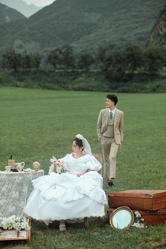 爱了~爱了~雷鸣先生马晓琳女士甜蜜新鲜式婚纱照、怀旧复古、、、婚纱照