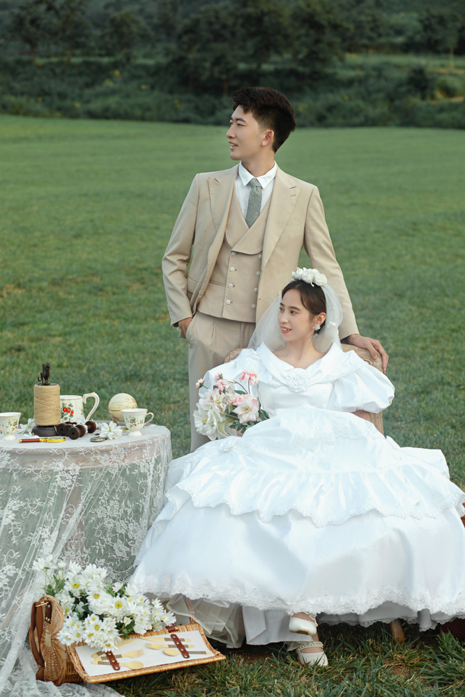 爱了~爱了~雷鸣先生马晓琳女士甜蜜新鲜式婚纱照、怀旧复古、、、婚纱照