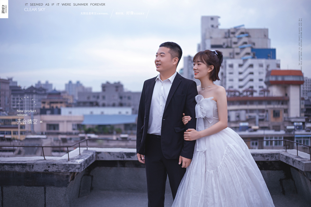 爱情电影。郭航先生豆英英女士幸福感婚纱照、怀旧复古、、、婚纱照