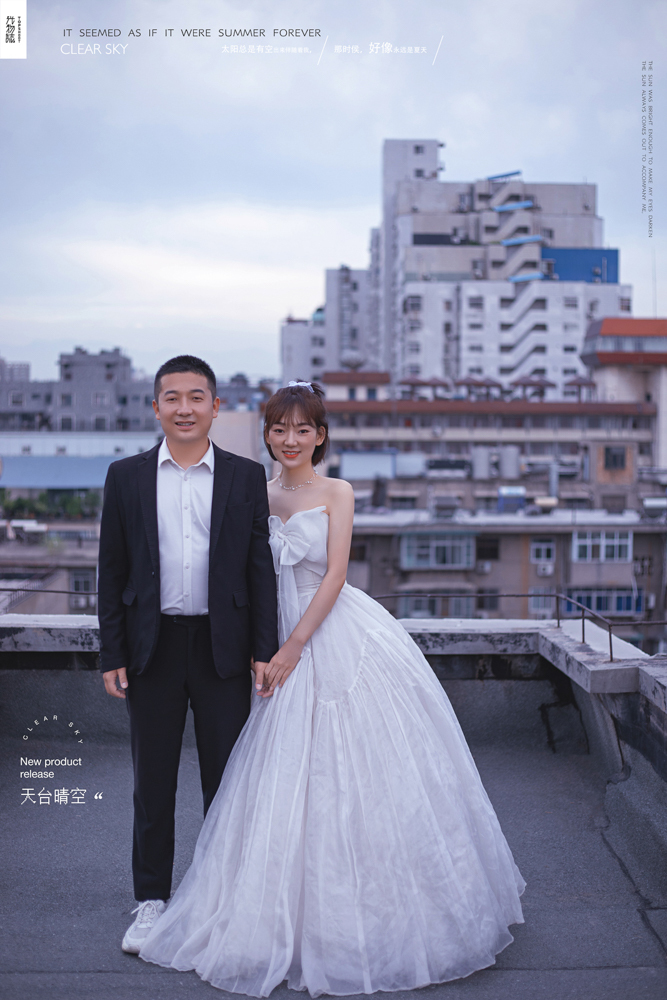 爱情电影。郭航先生豆英英女士幸福感婚纱照、怀旧复古、、、婚纱照