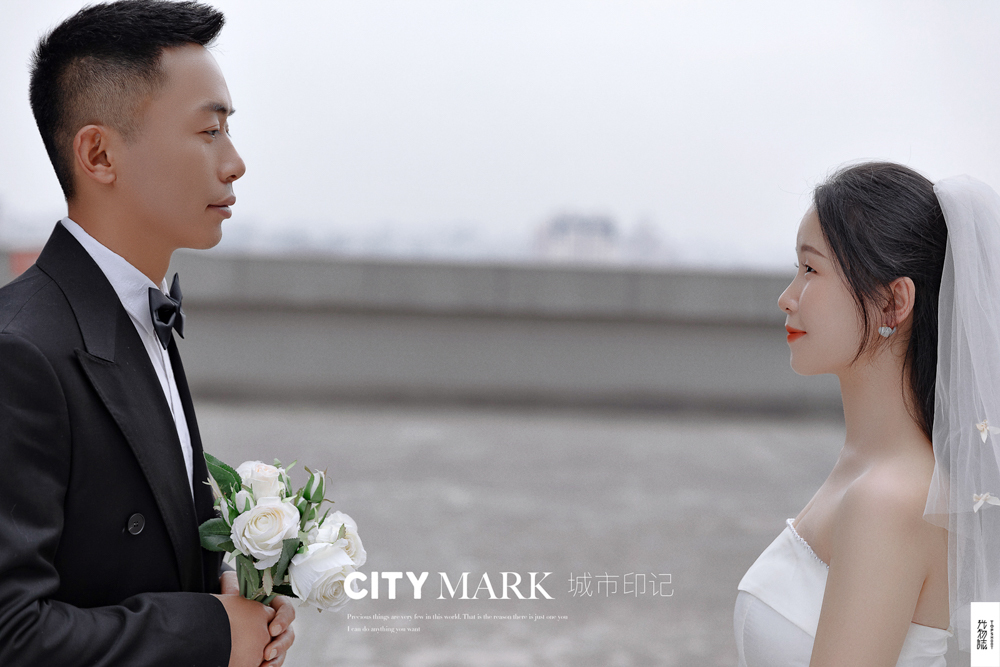 极致情绪！刘杰先生熊倩女士你的甜蜜婚纱照、物誌生活  氛围森系  怀旧复古  电影纪实、、、婚纱照