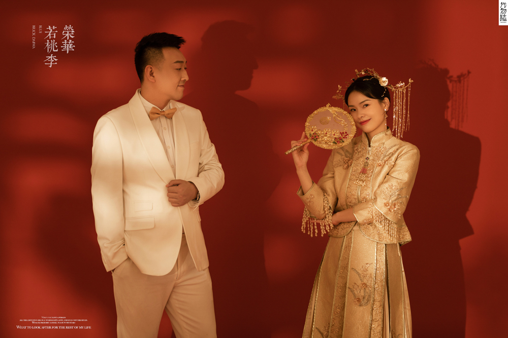 李文俊先生詹小宁女士你的甜蜜婚纱照、极简棚拍、、、婚纱照