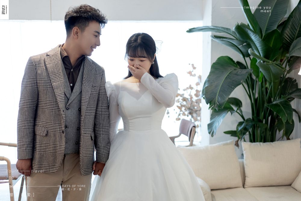 极致情绪！单小平先生苏小叶女士你的甜蜜婚纱照、极简棚拍  物誌生活、、、婚纱照