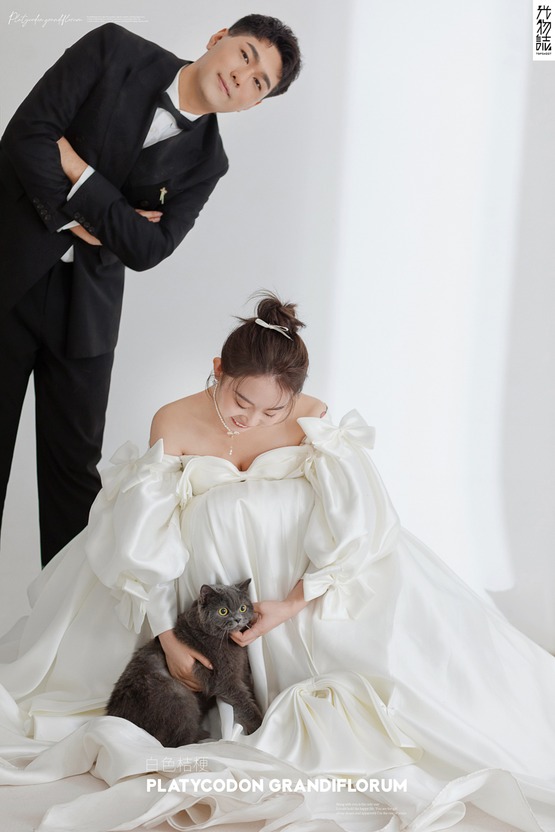 美到想哭1551杨希子先生刘倩茹女士高定仪式感婚纱照、极简棚拍、、、婚纱照
