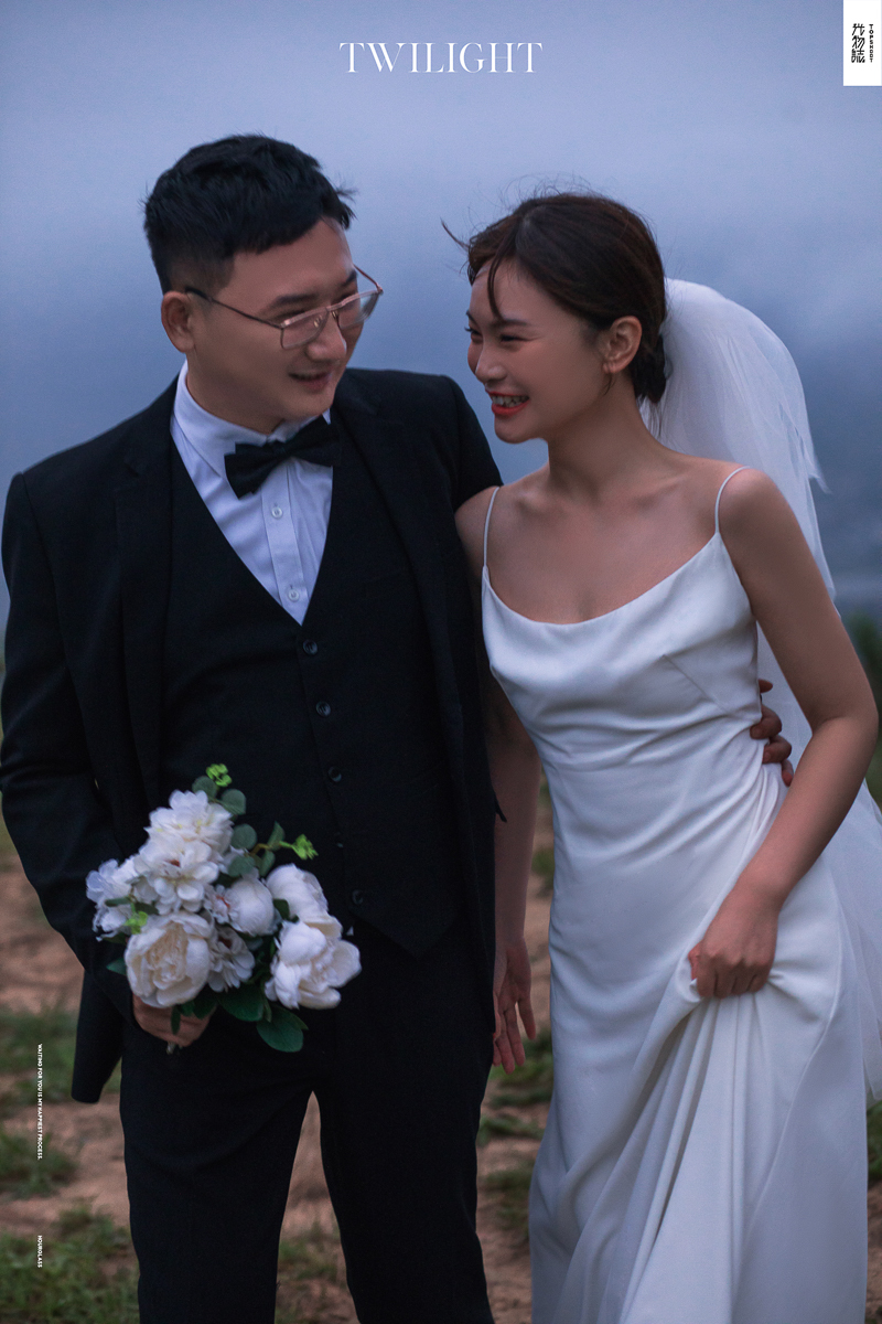 美到想哭1551薛珂先生邢欣女士杂志感婚纱照、极简棚拍、、、婚纱照