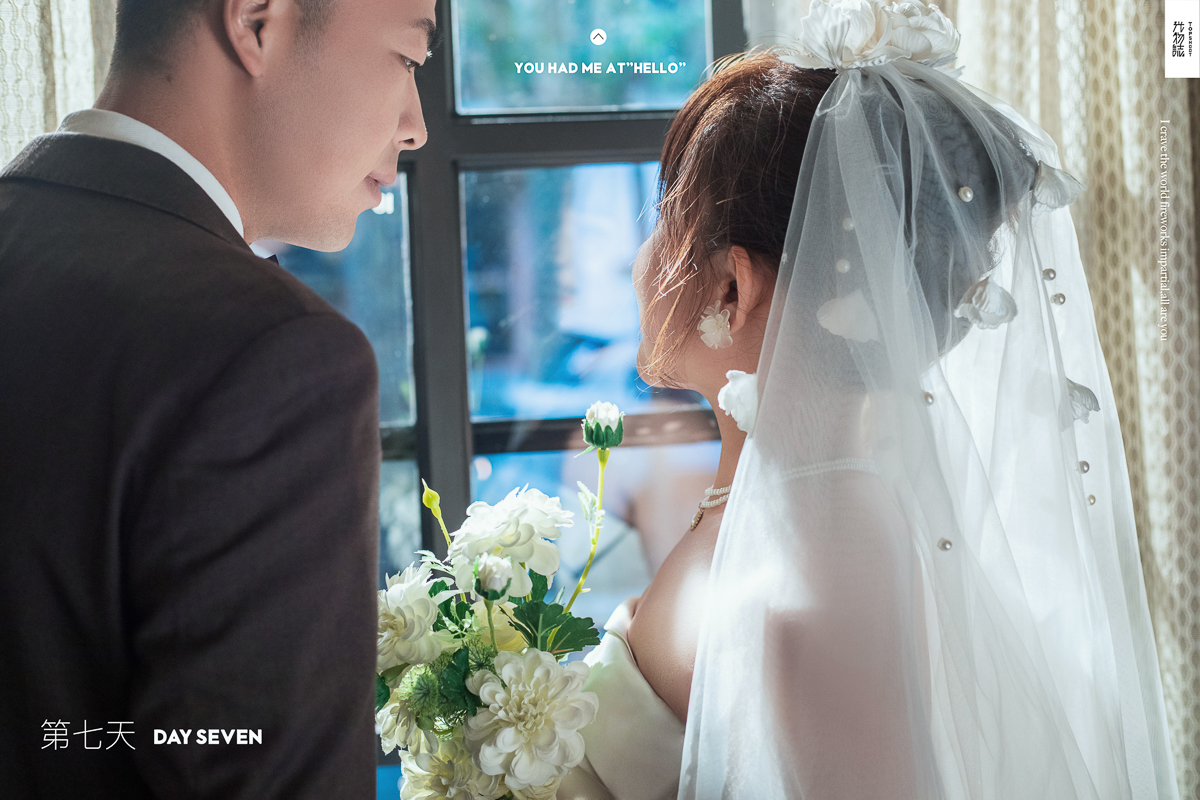 极致情绪！ 武荣汉先生孙蕾女士简约高级感婚纱照、极简棚拍、、、婚纱照