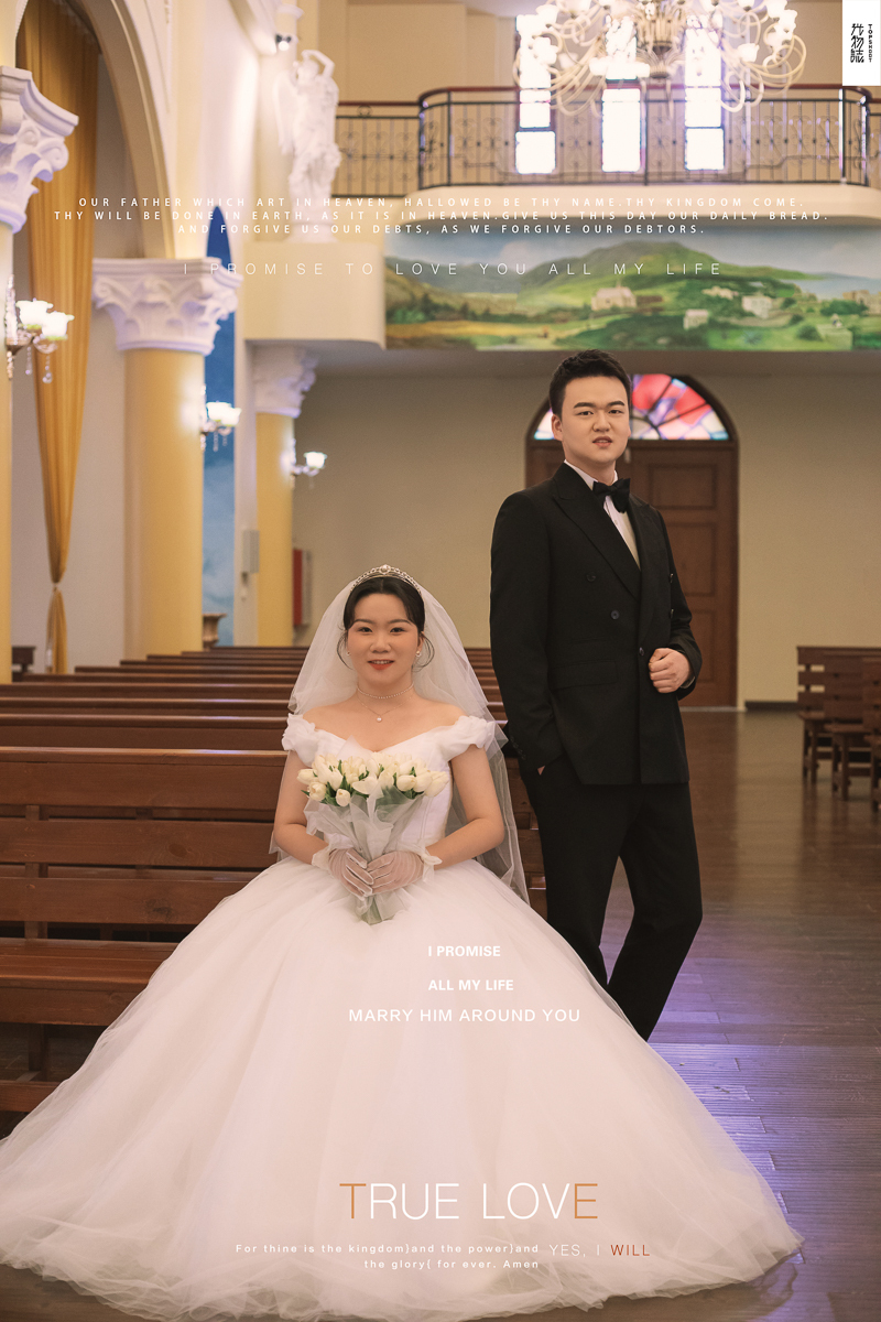 爱情电影。 张嘉鑫先生王涵子女士电影纪实婚纱照、极简棚拍、、、婚纱照