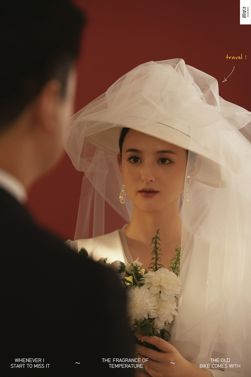 极致情绪！彭斌斌先生何晨阳女士高定仪式感婚纱照、极简棚拍、、、婚纱照