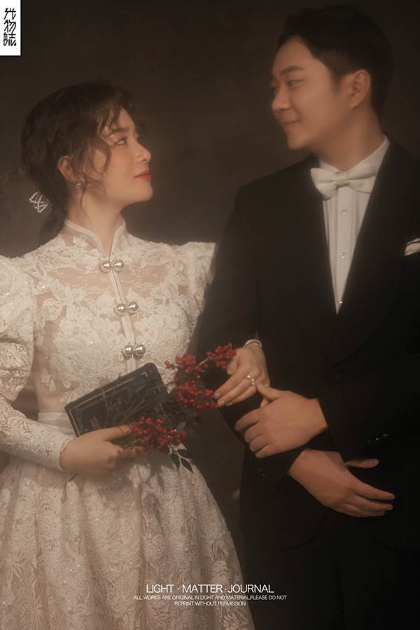 美到想哭1551郭昭阳先生董琦女士浪漫情绪婚纱照、极简棚拍、、、婚纱照