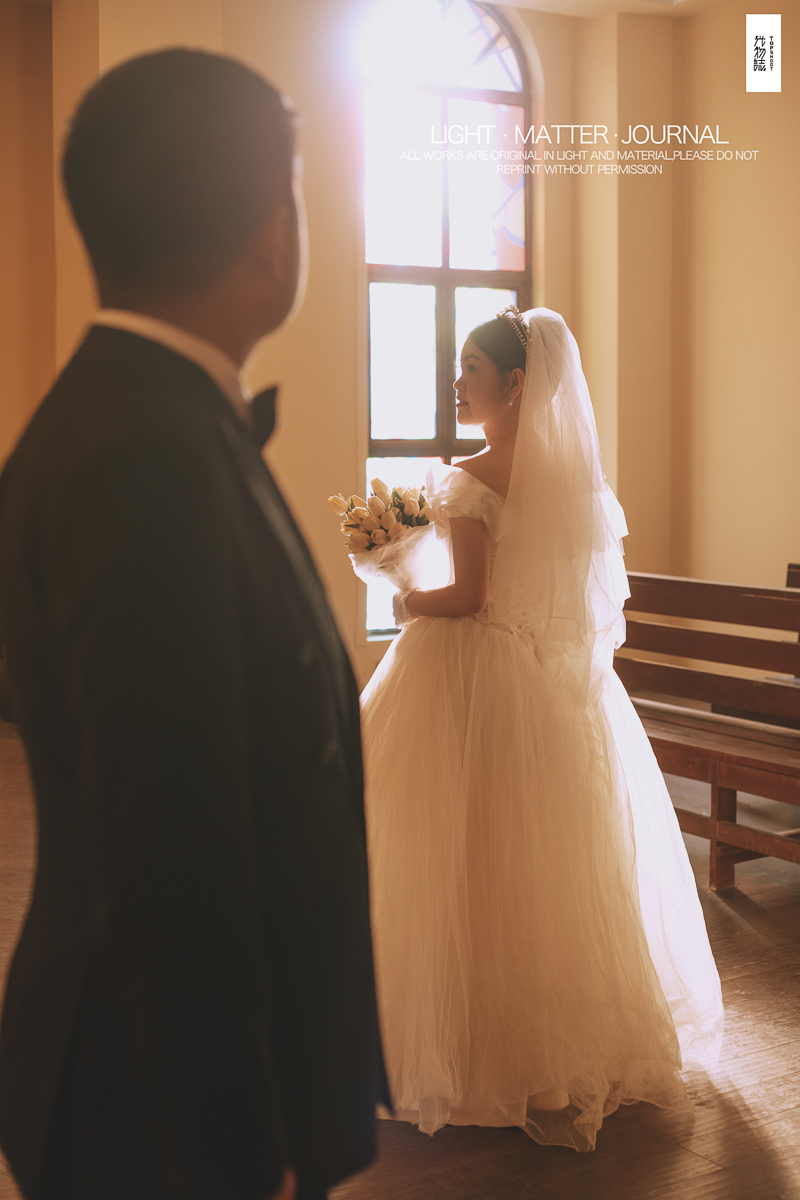 极致情绪！唐博先生李洁女士高定仪式感婚纱照、极简棚拍、、、婚纱照