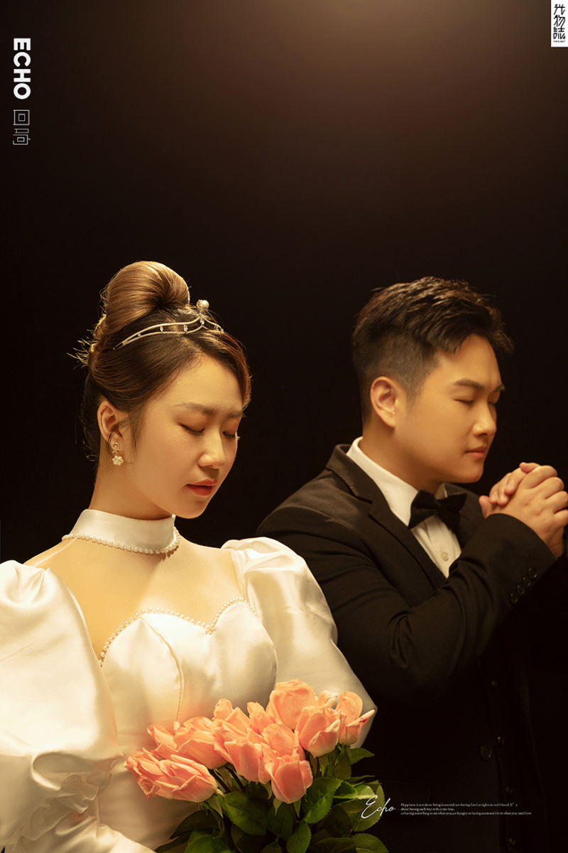 极致情绪！刘杰先生张笑君女士高定仪式感婚纱照、极简棚拍、、、婚纱照