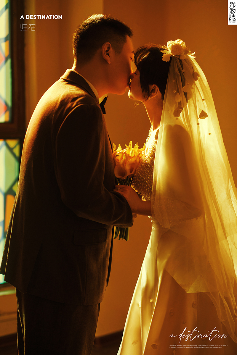 极致情绪！王晨尧先生周少帆女士你的甜蜜婚纱照、极简棚拍  物誌生活、、、婚纱照