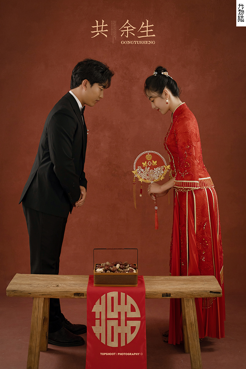 美到想哭1551杨威先生田甜女士你的甜蜜婚纱照、极简棚拍、、、婚纱照