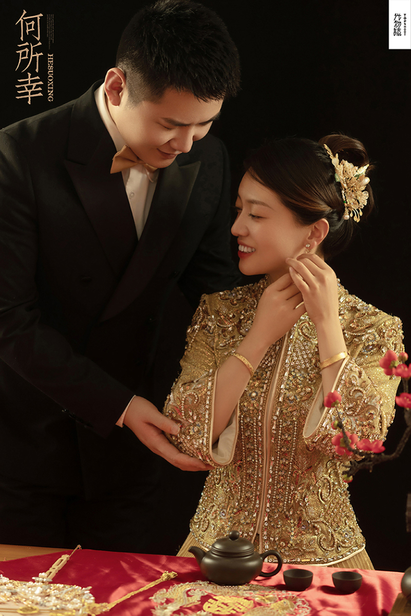 炒鸡甜~田百川先生高婧婧女士高定仪式感婚纱照、极简棚拍、、、婚纱照
