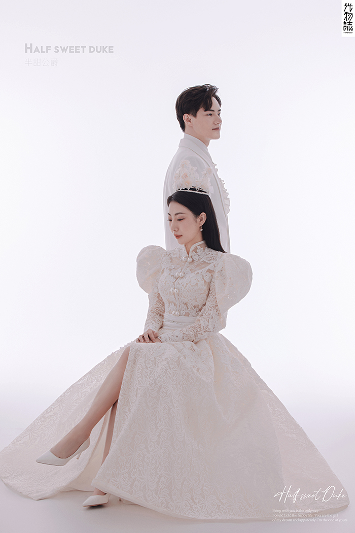 极致情绪！吕应成先生惠雨洁女士青春印记婚纱照、极简棚拍、、、婚纱照