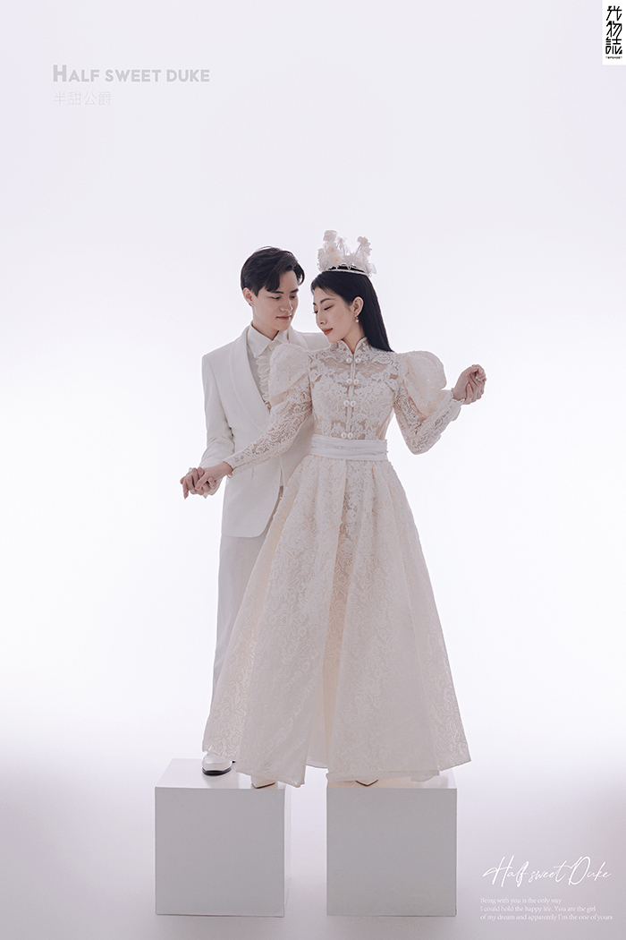极致情绪！吕应成先生惠雨洁女士青春印记婚纱照、极简棚拍、、、婚纱照