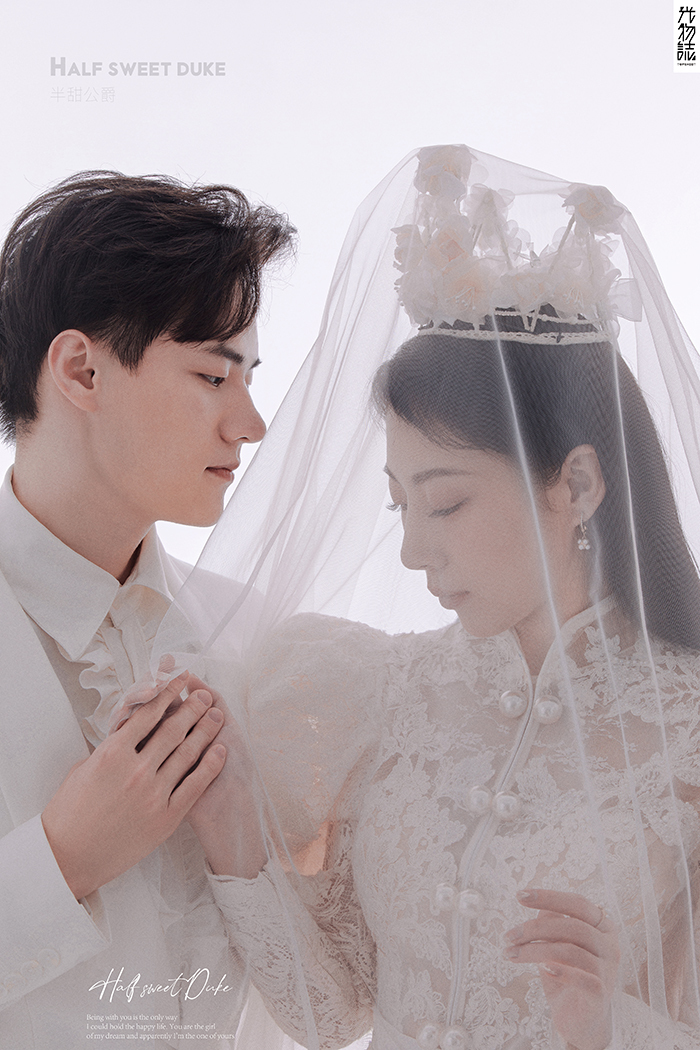 极致情绪！吕应成先生惠雨洁女士青春印记婚纱照、极简棚拍、、、婚纱照