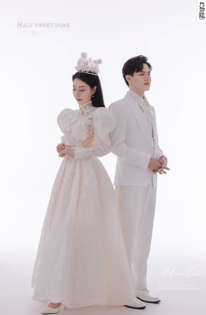 极致情绪！吕应成先生惠雨洁女士青春印记婚纱照、极简棚拍、、、婚纱照
