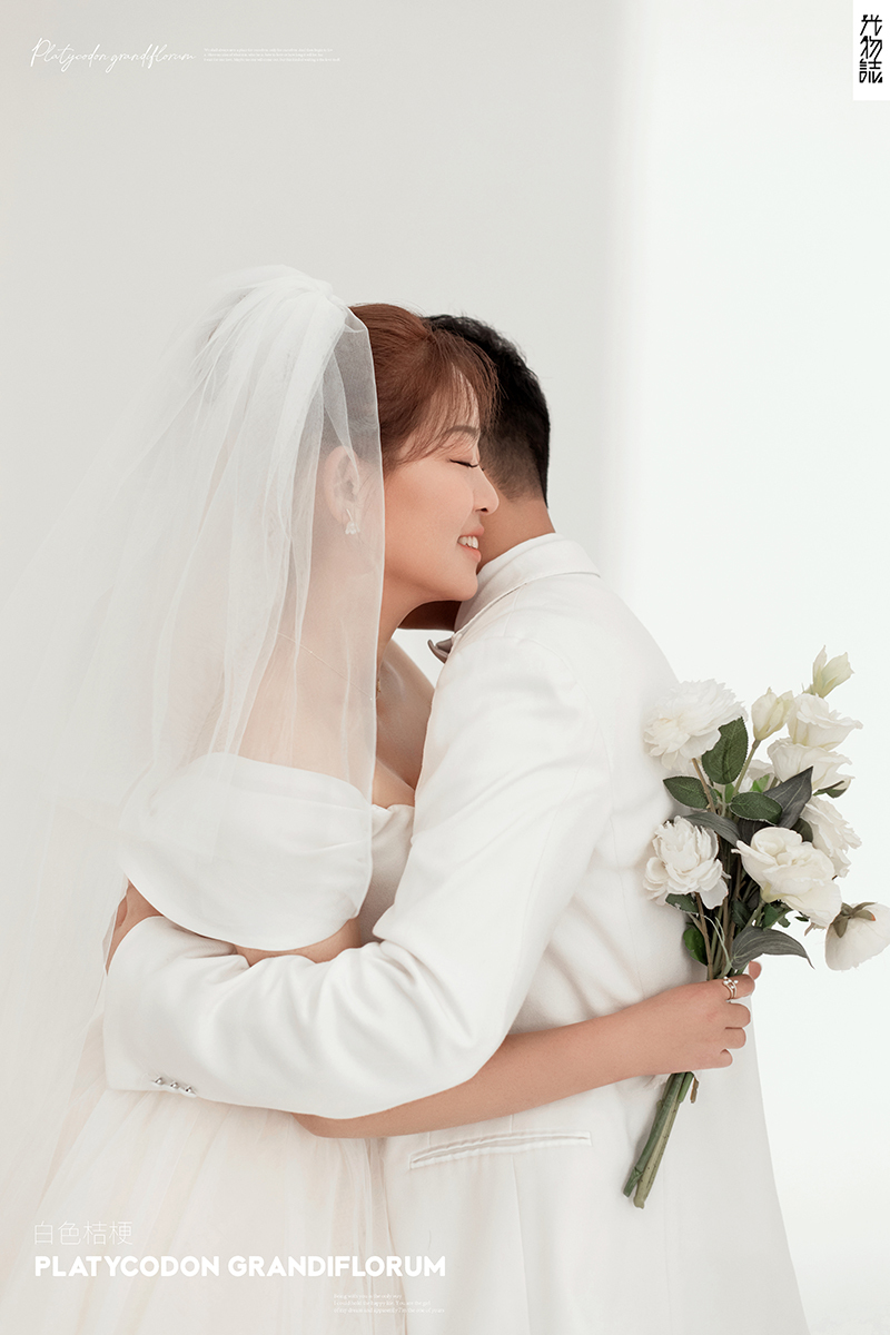 炒鸡甜~黄林先生汤钦钦女士你的甜蜜婚纱照、极简棚拍、、、婚纱照