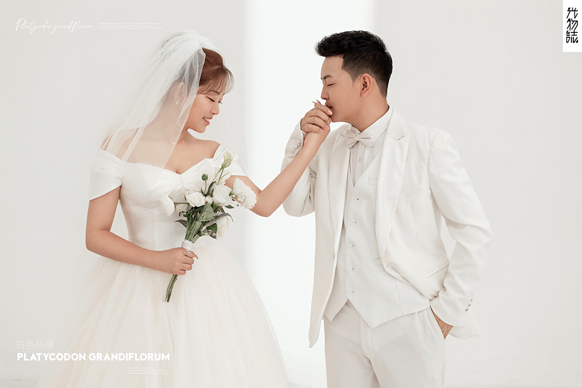 炒鸡甜~黄林先生汤钦钦女士你的甜蜜婚纱照、极简棚拍、、、婚纱照