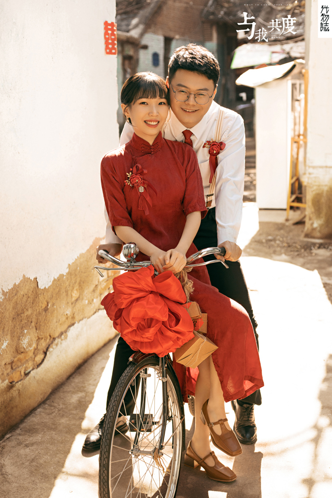 简单爱爱爱❤️王先生袁佩奇女士复古文艺婚纱照、怀旧复古、、、婚纱照