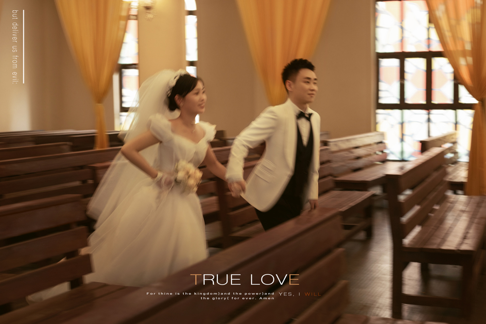 极致情绪！吴昊先生汪月月女士高定仪式感婚纱照、电影纪实、正林、眼睛就是测光仪，任何场地都能发挥成MVP、婚纱照