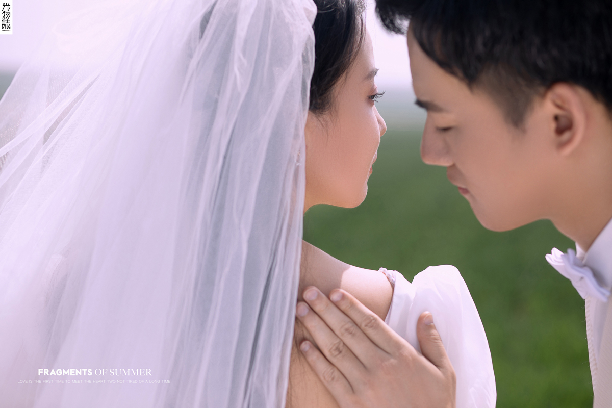 晴天故事(#^.^#)赵睿轩先生杨楠女士青春印记婚纱照、极简棚拍、、、婚纱照